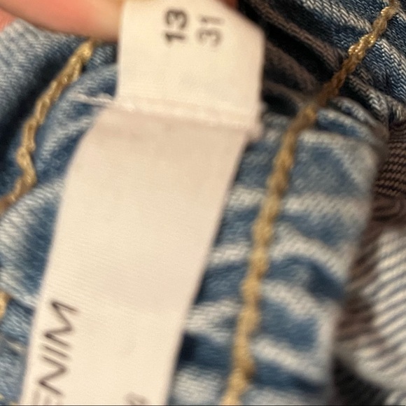 Light blue paper bag jean shorts in a size 13 from garage - Picture 4 of 4